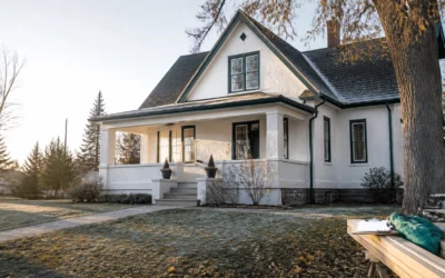 Old Home Renovation Checklist: What Saskatoon Homeowners Should Inspect First